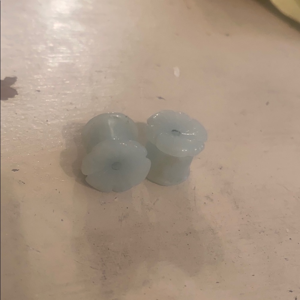 1/2 inch jade flower plugs